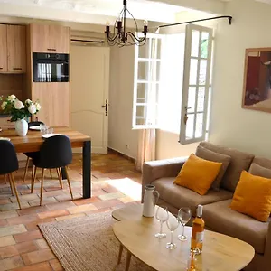 Appartement Le Jas Des Parpaillous LʼIsle-sur-la-Sorgue